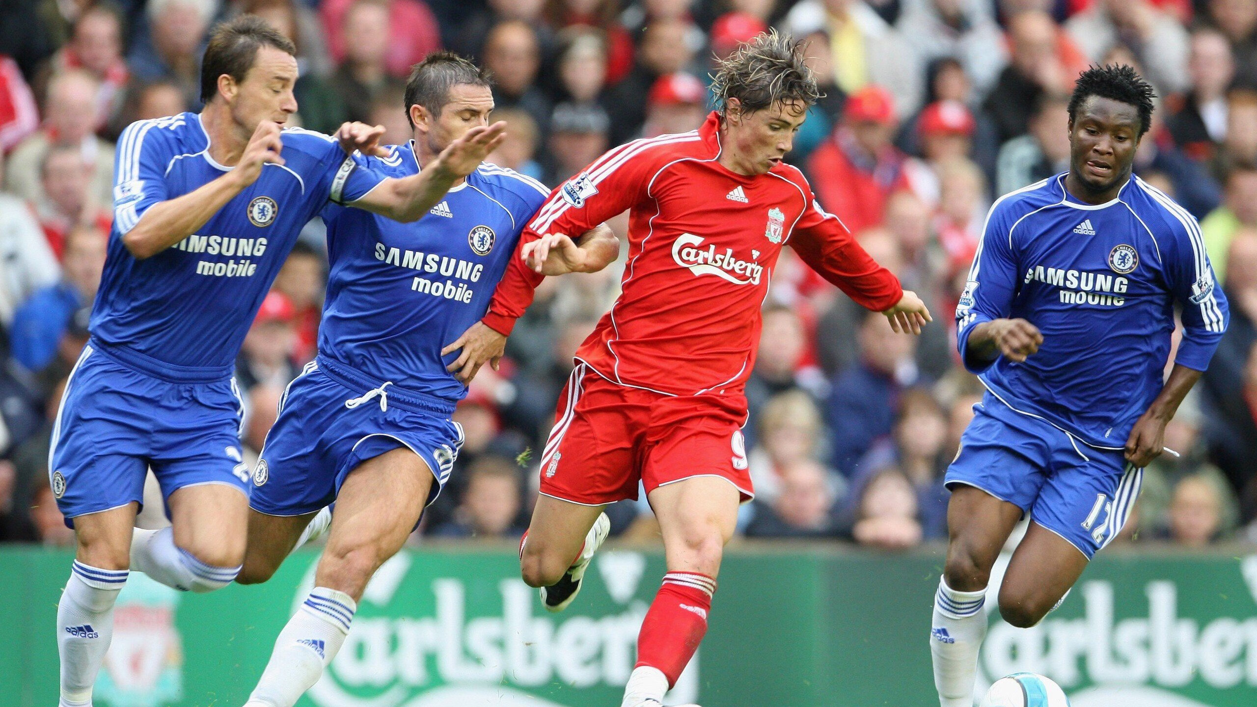 未来足球场馆全面实现绿色节能,环保理念深入人心,足球场建设方案